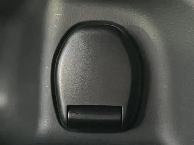 日産 セレナ ハイウェイスター 25thSP B 山口県 2017(平29)年 8万km ブリリアントシルバー ワンオーナー/純正9インチメモリーナビ/DVD/Blu-ray/AppleCarPlay/AndoidAuto/フルセグTV/バックカメラ/後席用フリップダウンモニター/両側パワースライドドア/車線逸脱警報/エマージェンシーブレーキ/プロパイロット/踏み間違え防止アシスト/車線逸脱防止支援システム/進入禁止標識認識機能/LEDオートヘッドライト/ナビ連動ドライブレコーダー/ETC