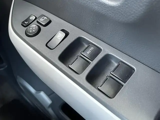 スズキ ハスラー X 島根県 2017(平29)年 7.2万km スチールシルバーメタリック 登録時走行距離　72098km/４WD/ワンオーナー/取扱説明書/保証書/社外ナビ（CN-E204Z）/(AM/FM/CD/AUX)/ワンセグテレビ/バックカメラ/プッシュスタート/スマートキー/オートライト/フォグランプ/シートヒーター（DN席）/オートエアコン/アイドリングストップ/衝突軽減システム/車線逸脱警報/横滑り防止装置/純正アルミ１５インチ