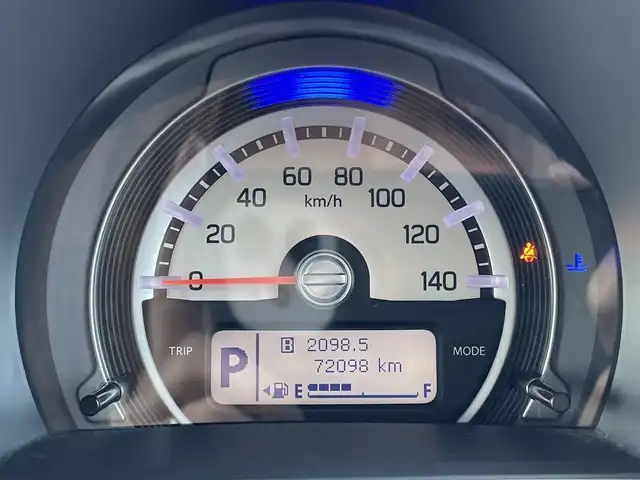スズキ ハスラー X 島根県 2017(平29)年 7.2万km スチールシルバーメタリック 登録時走行距離　72098km/４WD/ワンオーナー/取扱説明書/保証書/社外ナビ（CN-E204Z）/(AM/FM/CD/AUX)/ワンセグテレビ/バックカメラ/プッシュスタート/スマートキー/オートライト/フォグランプ/シートヒーター（DN席）/オートエアコン/アイドリングストップ/衝突軽減システム/車線逸脱警報/横滑り防止装置/純正アルミ１５インチ