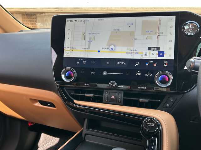 レクサス ＮＸ 350h Fスポーツ 愛知県 2025(令7)年 0.3万km グラファイトブラックガラスフレーク 4WD/ワンオーナー/ヘーゼル革シート/サンルーフ/純正オレンジキャリパー/純正デジタルインナーミラー/純正ナビ/フルセグTV・Bluetooth・USB・AM・FM/レクサスチームメイト/・アドバンスドパーク/・パノラミックビューモニター/・パーキングサポートブレーキ（後方歩行者/周囲静止物）/・緊急時操舵支援/・フロントクロストラフィックアラート/・レーンチェンジアシスト/AC100V電源/ハンズフリーパワーバックドア/純正３眼ＬＥＤヘッドライト/・アダプティブハイビーム/・ヘッドランプクリーナー/・LEDコーナリングランプ/ヘッドアップディスプレイ/パノラミックビューモニター/レーダークルーズコントロール/プリクラッシュセーフティー/ブラインドスポットモニター/クリアランスソナー/前席パワーシート/前席シートヒーター/前席ベンチレーターシート/運転席メモリ機能付きパワーシート/ステアリングヒーター/パドルシフト/2.0ビルトインＥＴＣ/スペアスマートキー/カードキー/保証書/取扱説明書/ディーラー点検整備記録簿（１カ月）