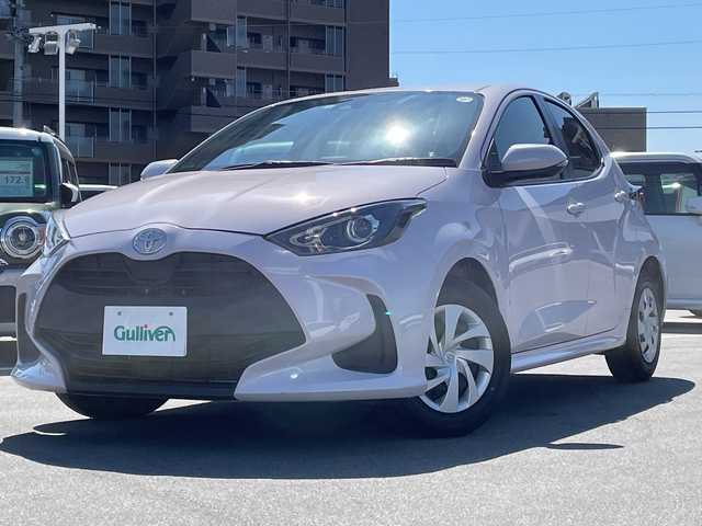 トヨタ ヤリス G 長野県 2023(令5)年 1.7万km アイスピンクメタリック 禁煙車/純正７インチディスプレイオーディオ/・Bluetooth/・AppleCarPlay/AndroidAuto/・AM/FMラジオ/トヨタセーフティセンス/・プリクラッシュセーフティ/・レーンディパーチャーアラート/・オートマチックハイビーム/・ロードサインアシスト/パノラミックビューモニター/純正エンジンスターター/ステアリングスイッチ/オートライト/電動格納ドアミラー/純正フロアマット/車載14インチAWスタッドレスタイヤ