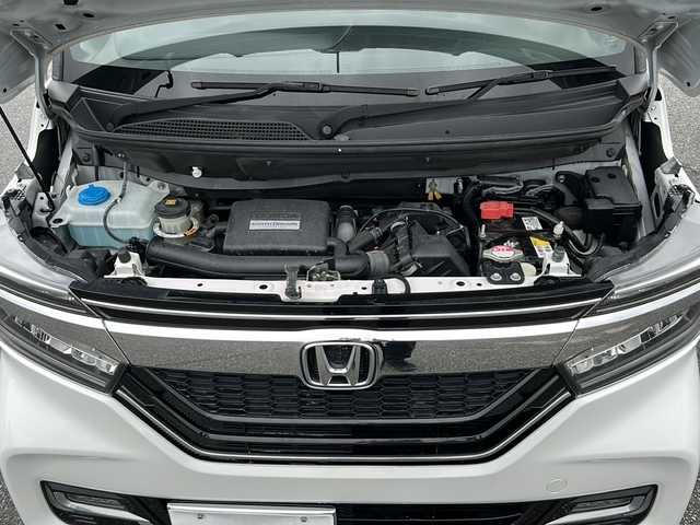 ホンダ Ｎ ＢＯＸ カスタム G L ホンダセンシング 富山県 2019(令1)年 3.7万km プラチナホワイトパール 純正SDナビ/フルセグ/両側電動スライドドア/ホンダセンシング/衝突軽減装置/レーンキープアシスト/禁煙車/LEDヘッドライト/フォグランプ/レーダークルーズコンロール/スマートキー/ドライブレコーダー/純正アルミ/純正オーディオ/ウィンカーミラー/電動格納ミラー/ETC/プッシュスタート/ドアバイザー/冬タイヤ社外14インチアルミホイール/スペアキー