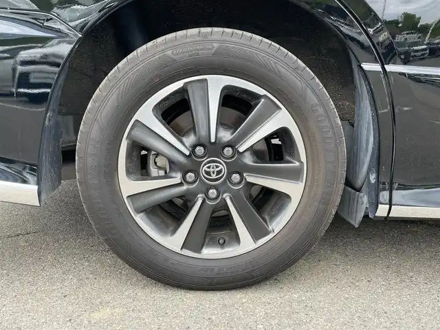 トヨタ ヴォクシー ZS 煌Ⅱ 大阪府 2019(令1)年 3.4万km ブラック 純正９インチナビ/   フルセグTV/CD/DVD/Bluetooth/USB/バックモニター/１２インチ後席モニター/衝突軽減ブレーキ/横滑り防止装置/アイドリングストップ/両側パワースライドドア/クルーズコントロール/レーンキープアシスト/前後ドライブレコーダー/オートマチックハイビーム/純正16インチアルミホイール/純正フロアマット/プッシュスタート/スマートキー/ＥＴＣ/ＬＥＤライト/禁煙車