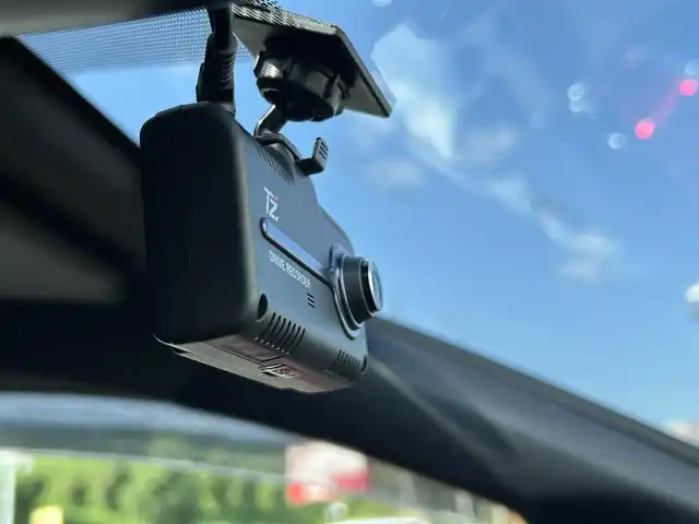 トヨタ ヴォクシー ZS 煌Ⅱ 大阪府 2019(令1)年 3.4万km ブラック 純正９インチナビ/   フルセグTV/CD/DVD/Bluetooth/USB/バックモニター/１２インチ後席モニター/衝突軽減ブレーキ/横滑り防止装置/アイドリングストップ/両側パワースライドドア/クルーズコントロール/レーンキープアシスト/前後ドライブレコーダー/オートマチックハイビーム/純正16インチアルミホイール/純正フロアマット/プッシュスタート/スマートキー/ＥＴＣ/ＬＥＤライト/禁煙車