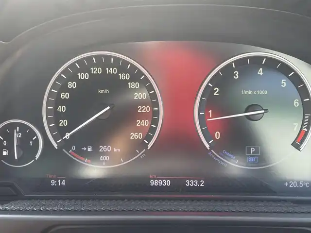 ＢＭＷ アクティブハイブリッド 5 Mスポーツ 三重県 2013(平25)年 9.9万km 白 純正メーカーHDDナビ/バックカメラ/フロントエアロバンパー/E-8スポーツAT/五人乗り/大型サイドシルスポイラー/リアエアロバンパー/革スポーツシート/シートヒーター/SRSエアバック（運転席/助手席/サイド/カーテン）/プッシュスタート