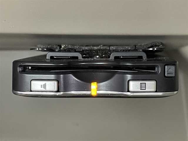 ホンダ Ｎ ＢＯＸ G Lパッケージ 群馬県 2012(平24)年 5.9万km クールミストメタリック 純正７インチナビ　バックカメラ　両側パワースライドドア　ドライブレコーダー　ＥＴＣ　　スマートキー　プッシュスタート　横滑り防止装置　盗難防止装置　ＡＢＳ　純正フロアマット　アイドリングストップ　禁煙