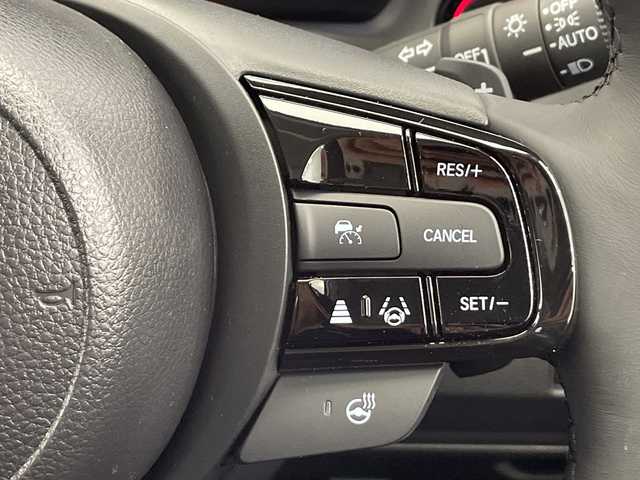 ホンダ ヴェゼル ハイブリッド e:HEV Z 栃木県 2025(令7)年 0.1千km クリスタルブラックパール 純正9インチホンダコネクトディスプレイナビ/(フルセグTV・Bluetooth)/バックカメラ/フロントグリル(メーカーオプション)　ベルリナブラック/ホンダセンシング/ ・衝突軽減システム/ ・車線維持システム/ ・アダプティブクルーズコントロール/ ・オートハイビーム/ ・アダプティブクルーズコントロール/前後コーナーセンサー/置くだけ充電/純正ビルトインETC2.0/ハーフレザーシート/シートヒーター/パワーバックドア/純正アルミホイール/スマートキー/プッシュスタート