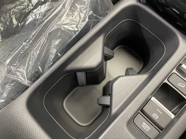 ホンダ ヴェゼル ハイブリッド e:HEV Z 栃木県 2025(令7)年 0.1千km クリスタルブラックパール 純正9インチホンダコネクトディスプレイナビ/(フルセグTV・Bluetooth)/バックカメラ/フロントグリル(メーカーオプション)　ベルリナブラック/ホンダセンシング/ ・衝突軽減システム/ ・車線維持システム/ ・アダプティブクルーズコントロール/ ・オートハイビーム/ ・アダプティブクルーズコントロール/前後コーナーセンサー/置くだけ充電/純正ビルトインETC2.0/ハーフレザーシート/シートヒーター/パワーバックドア/純正アルミホイール/スマートキー/プッシュスタート