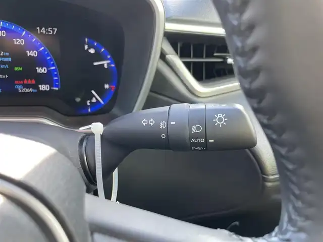 トヨタ カローラ クロス Z 福岡県 2022(令4)年 5.2万km アティチュードブラックマイカ トヨタセーフティセンス/バックカメラ/レーンキープアシスト/コーナーセンサー/BT/ETC/USB/純正フロアマット/純正アルミホイール/モデリスタエアロパーツ/プッシュスタート/スマートキー/オートハイビーム/LEDヘッド/ガラスルーフ/ルーフレール