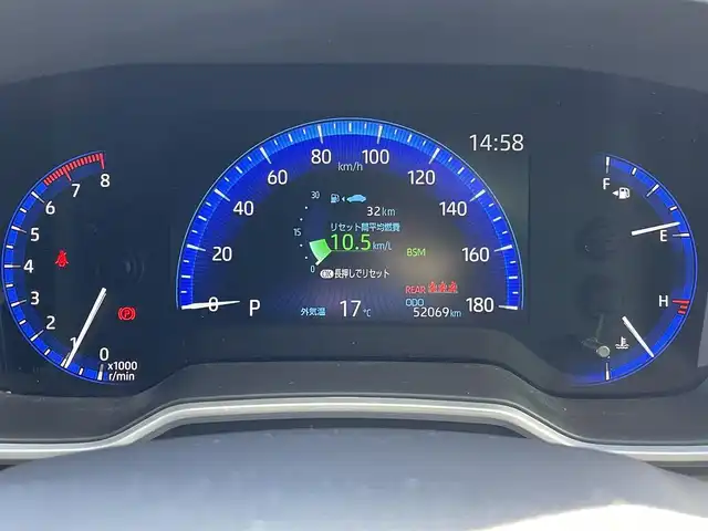 トヨタ カローラ クロス Z 福岡県 2022(令4)年 5.2万km アティチュードブラックマイカ トヨタセーフティセンス/バックカメラ/レーンキープアシスト/コーナーセンサー/BT/ETC/USB/純正フロアマット/純正アルミホイール/モデリスタエアロパーツ/プッシュスタート/スマートキー/オートハイビーム/LEDヘッド/ガラスルーフ/ルーフレール