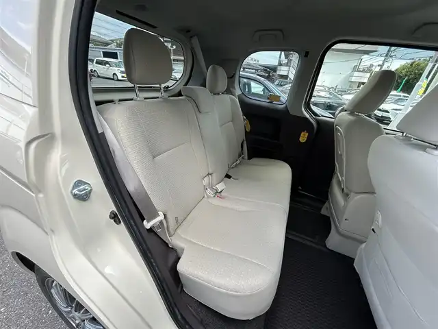 トヨタ ポルテ F アラモード 東京都 2014(平26)年 3.2万km クリームベージュ ワンオーナー/純正ナビ/・Bluetooth/TV/CD/DVD/USB/ドライブレコーダー/片側パワースライドドア/ドアバイザー/横滑り防止装置/盗難防止装置/バックカメラ/社外15インチアルミホイール/ウォークスルー/取扱説明書/保証書/ETC