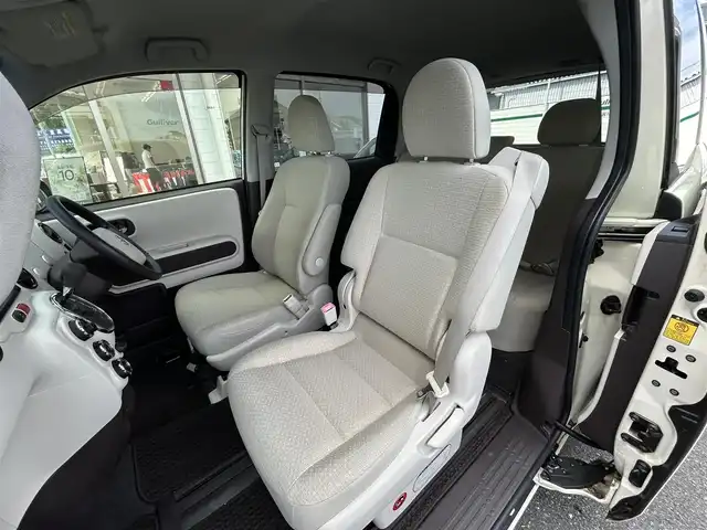 トヨタ ポルテ F アラモード 東京都 2014(平26)年 3.2万km クリームベージュ ワンオーナー/純正ナビ/・Bluetooth/TV/CD/DVD/USB/ドライブレコーダー/片側パワースライドドア/ドアバイザー/横滑り防止装置/盗難防止装置/バックカメラ/社外15インチアルミホイール/ウォークスルー/取扱説明書/保証書/ETC