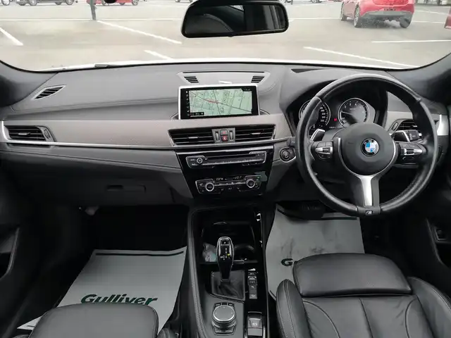 ＢＭＷ Ｘ２ xDrive20i MスポーツX 茨城県 2018(平30)年 5.3万km 白 純正ナビ/【AM・FM・音楽ライブラリ・USB・CD・DVD・BT】/パーキングアシスト/パワーシート/シートメモリ/シートヒーター/パドルシフト/レーダークルコン/Bカメラ/ETC/アイドリングストップ/前方ドラレコ/前後コーナーセンサー/HUD/電動リアゲート/ダウンヒルアシストコントロール/ハイオクガソリン車
