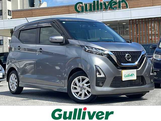 日産 デイズ ハイウェイスターX 沖縄県 2021(令3)年 2.2万km チタニウムグレーメタリック 純正オプションナビ　/フルセグＴＶ　/オーディオ（ＣＤ、Ｂｌｕｅｔｏｏｔｈ、ＳＤ、ＵＳＢ）/全方位カメラ　/スマートキー　/プッシュスタート　/ＥＴＣ　/ＬＥＤヘッドライト　/フォグライト　/ミラー型前後ドライブレコーダー/ステアリングスイッチ