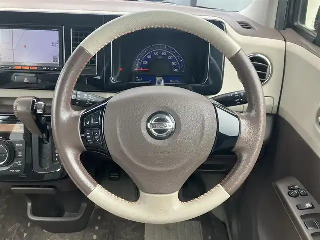 日産 モコ ドルチェX FOUR 道南・函館 2013(平25)年 3.7万km ミステリアスバイオレットパール /純正メモリーナビ//フルセグTV//バックカメラ//寒冷地仕様//運転席シートヒーター//HIDヘッドライト//フォグランプ//アイドリングストップ