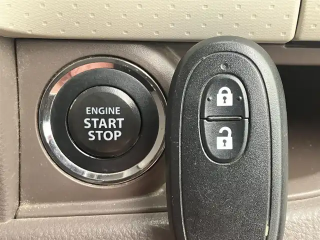 日産 モコ ドルチェX FOUR 道南・函館 2013(平25)年 3.7万km ミステリアスバイオレットパール /純正メモリーナビ//フルセグTV//バックカメラ//寒冷地仕様//運転席シートヒーター//HIDヘッドライト//フォグランプ//アイドリングストップ