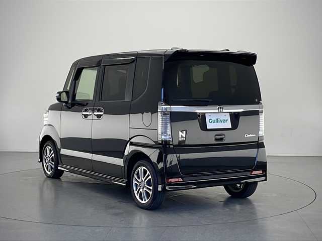 ホンダ Ｎ ＢＯＸ カスタム G SSパッケージ 長野県 2017(平29)年 2.7万km クリスタルブラックパール 純正SDナビ　(VXM-185VFEi)/（フルセグテレビ＆SD＆CD＆Bluetooth）/バックカメラ/両側パワースライドドア/前席シートヒーター/ビルトインETC/チップアップシート/オートエアコン/シートカバー調/ステアリングスイッチ/ドリンクホルダー/後席サンシェード/オートライト/純正フロアマット/１４インチ純正アルミホイール/スマートキー