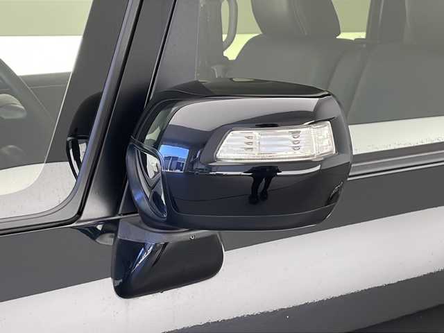 ホンダ Ｎ ＢＯＸ カスタム G SSパッケージ 長野県 2017(平29)年 2.7万km クリスタルブラックパール 純正SDナビ　(VXM-185VFEi)/（フルセグテレビ＆SD＆CD＆Bluetooth）/バックカメラ/両側パワースライドドア/前席シートヒーター/ビルトインETC/チップアップシート/オートエアコン/シートカバー調/ステアリングスイッチ/ドリンクホルダー/後席サンシェード/オートライト/純正フロアマット/１４インチ純正アルミホイール/スマートキー