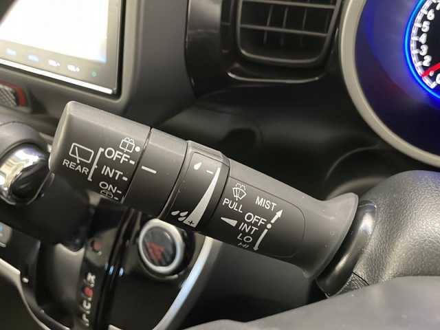 ホンダ Ｎ ＢＯＸ カスタム G SSパッケージ 長野県 2017(平29)年 2.7万km クリスタルブラックパール 純正SDナビ　(VXM-185VFEi)/（フルセグテレビ＆SD＆CD＆Bluetooth）/バックカメラ/両側パワースライドドア/前席シートヒーター/ビルトインETC/チップアップシート/オートエアコン/シートカバー調/ステアリングスイッチ/ドリンクホルダー/後席サンシェード/オートライト/純正フロアマット/１４インチ純正アルミホイール/スマートキー