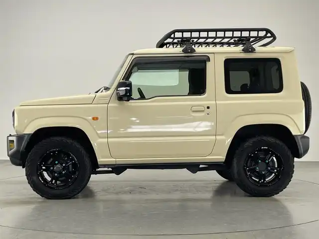 スズキ ジムニー XC 愛知県 2019(平31)年 6.4万km シフォンアイボリーM 純正ディスプレイ　シートヒーター　禁煙　ＤＶＤ　Ｂｌｕｅｔｏｏｔｈ　ＥＴＣ　ＲＡＹＳ１６インチアルミ　デュアルセンサーブレーキ　衝突軽減　クルコン　背面タイヤ　ｉｎｎｏルーフラック　ＬＥＤオートライト