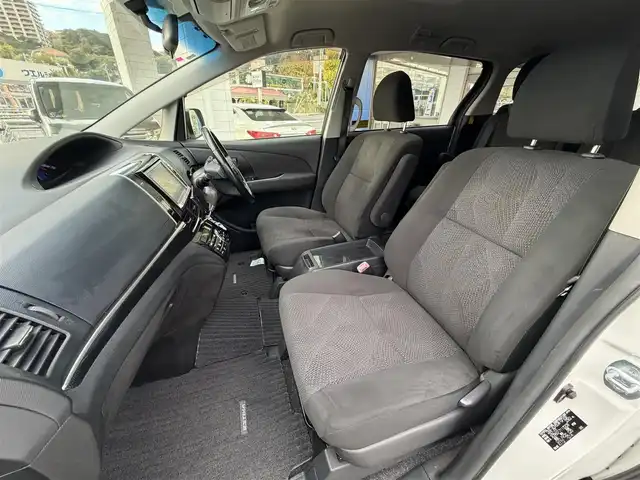 トヨタ エスティマ アエラス 兵庫県 2012(平24)年 10.4万km ホワイトパールクリスタルシャイン (株)IDOMが運営する【じしゃロン神戸名谷店】の自社ローン専用車両になりますこちらは現金またはオートローンご利用時の価格です。自社ローンご希望の方は別途その旨お申付け下さい。/純正ナビ/TV/BT/CD/DVD/ビルトインETC/クルーズコントロール/バックカメラ/両側パワースライドドア/純正アルミホイール/２列目オットマン/スペアキー