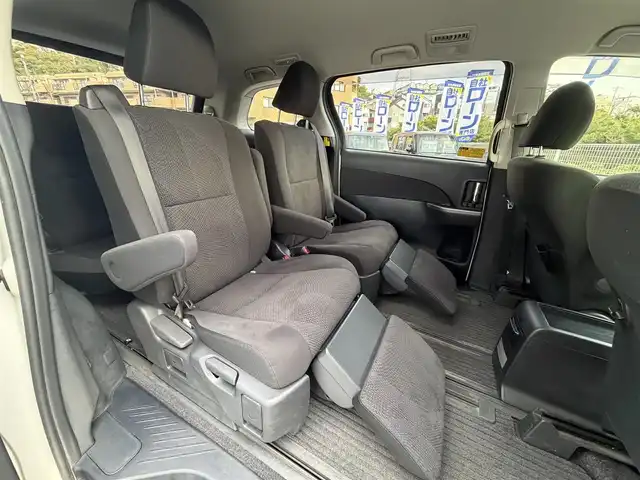 トヨタ エスティマ アエラス 兵庫県 2012(平24)年 10.4万km ホワイトパールクリスタルシャイン (株)IDOMが運営する【じしゃロン神戸名谷店】の自社ローン専用車両になりますこちらは現金またはオートローンご利用時の価格です。自社ローンご希望の方は別途その旨お申付け下さい。/純正ナビ/TV/BT/CD/DVD/ビルトインETC/クルーズコントロール/バックカメラ/両側パワースライドドア/純正アルミホイール/２列目オットマン/スペアキー