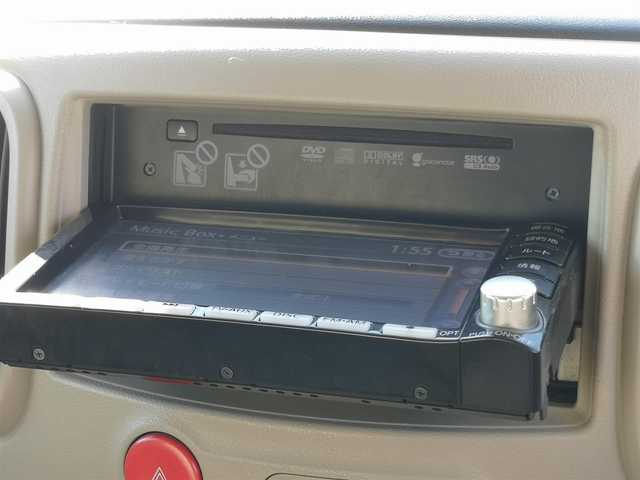 日産 キューブ 15X Vセレクション 茨城県 2009(平21)年 10.1万km ホワイトパール 純正ナビ/【AM・FM・CD・DVD・TV・AUX・HDD】/Bカメラ/前方ドラレコ/オートライト/Fフォグ/ヘッドライトレベライザー/ハロゲンライト/オートエアコン/電格ミラー/ドアバイザー/純正フロアマット/純正アルミホイール/プッシュスタート/スマートキー