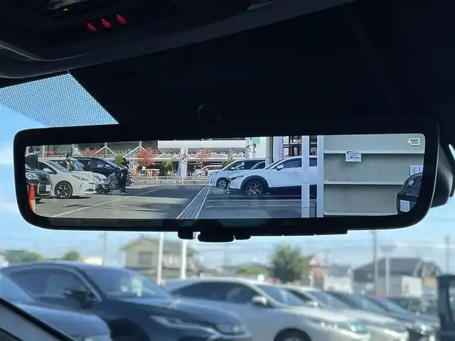 トヨタ プリウス Z 東京都 2025(令7)年 1.9万km ブラック 純正ナビ　/フルセグ　/Ｂｌｕｅｔｏｏｔｈ　/全周囲カメラ　/ＵＳＢ　/デジタルインナーカメラ　/電動リアゲート　/シートヒーター　/シートベンチレーション　/追従型クルコン　/シートメモリー　/ステアリングヒーター/BSM/ドライブモード/ヘッドライトレベライザー/ドアバイザー/衝突被害軽減システム