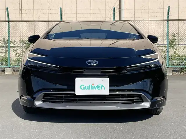 トヨタ プリウス Z 東京都 2025(令7)年 1.9万km ブラック 純正ナビ　/フルセグ　/Ｂｌｕｅｔｏｏｔｈ　/全周囲カメラ　/ＵＳＢ　/デジタルインナーカメラ　/電動リアゲート　/シートヒーター　/シートベンチレーション　/追従型クルコン　/シートメモリー　/ステアリングヒーター/BSM/ドライブモード/ヘッドライトレベライザー/ドアバイザー/衝突被害軽減システム
