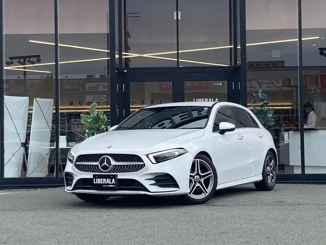 メルセデス・ベンツ Ａ２００ｄ AMGライン 福岡県 2020(令2)年 2.2万km デジタルホワイト ・アダプティブクルーズコントロール/・純正HDDナビ/USB/Bluetooth/・全方位カメラ/・ハーフレザーシート/シートヒーター/・フルセグ/・ETC/・純正18AW/・プッシュスタート/・パーキングアシスト/・アイドリングストップ/・スマートキー/・パワーシート/・レーンキープアシスト/・オートライト/・LEDライト