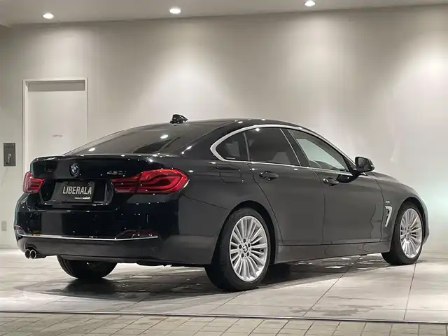 ＢＭＷ ４２０ｉ グランクーペ ラグジュアリー 愛知県 2017(平29)年 4.6万km 黒 ｉＤｒｉｖｅＨＤＤナビ　/Ｂｌｕｅｔｏｏｔｈ　/フルセグＴＶ　/バックカメラ　/本革シート　/シートヒーター　/インテリジェントセーフティー　/ＡＣＣ　/ＬＫＡ　/ＬＤＷ　/ＢＳＭ　/ＬＥＤヘッドライト　/ドライブレコーダー/ETC2.0/プッシュスタート/アイドリングストップ