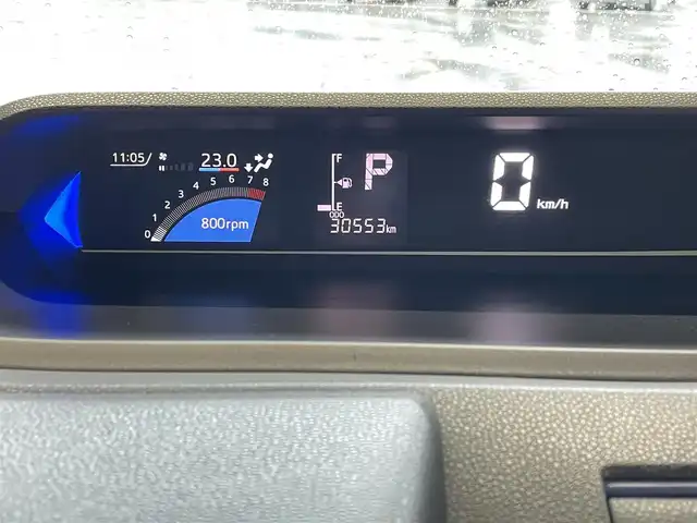 ダイハツ タント カスタム RS スタイルセレクション 佐賀県 2021(令3)年 3.1万km パールブラック 純正メモリーナビゲーション/・フルセグＴＶ/CD/DVD/SD/Bluetooth/パノラマモニター/前方ドライブレコーダー/ビルトインETC/TVキャンセラー/両側パワースライドドア/ハーフレザーシート/D席ロングスライドシート/D＋N席シートヒーター/後席用サイドサンシェード/ISOFIX対応/革巻きステアリング/ステアリングリモコン/純正15インチアルミホイール/純正LEDヘッドライト/純正LEDフォグランプ/純正フロアマット/純正ドアバイザ―/新車保証書/取扱説明書/スペアキー１本/スマートアシスト/・レーダークルーズコントロール/・車線逸脱警報機能/・先行車発進お知らせ機能/・衝突被害軽減ブレーキ/・クリアランスソナー/・標識認識機能