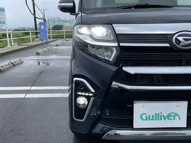 ダイハツ タント カスタム RS スタイルセレクション 佐賀県 2021(令3)年 3.1万km パールブラック 純正メモリーナビゲーション/・フルセグＴＶ/CD/DVD/SD/Bluetooth/パノラマモニター/前方ドライブレコーダー/ビルトインETC/TVキャンセラー/両側パワースライドドア/ハーフレザーシート/D席ロングスライドシート/D＋N席シートヒーター/後席用サイドサンシェード/ISOFIX対応/革巻きステアリング/ステアリングリモコン/純正15インチアルミホイール/純正LEDヘッドライト/純正LEDフォグランプ/純正フロアマット/純正ドアバイザ―/新車保証書/取扱説明書/スペアキー１本/スマートアシスト/・レーダークルーズコントロール/・車線逸脱警報機能/・先行車発進お知らせ機能/・衝突被害軽減ブレーキ/・クリアランスソナー/・標識認識機能