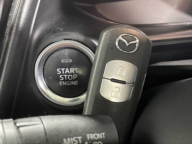 マツダ ＣＸ－３ XD ツーリング Lパッケージ 広島県 2016(平28)年 6.1万km ディープクリスタルブルーマイカ BOSEサウンド/シートヒーター/ヘッドアップディスプレイ/ブラインドスポットモニター/バックカメラ/レーダークルーズコントロール/車線逸脱警報/衝突軽減ブレーキ/オートハイビーム/誤発進抑制機能/パドルシフト/純正18インチAW/LEDヘッドランプ/ETC/ドライブレコーダー