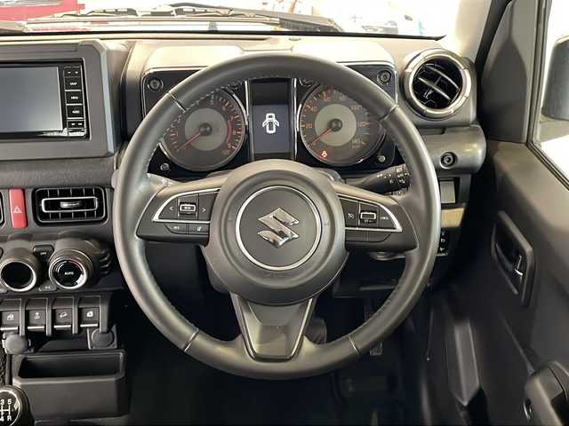 スズキ ジムニー XC 福井県 2023(令5)年 1.3万km ブルーイッシュブラックパール3 4WD/社外ナビ/フルセグTV/バックカメラ/クルーズコントロール/前後ドライブレコーダー/ETC/シートヒーター/ダウンヒルアシストコントロール/レーンキープアシスト/衝突被害軽減システム/オートライト/LEDヘッドライト/フォグランプ/純正AW/プッシュスタート/スマートキー/スペアキー/ウィンカーミラー/ステアリングスイッチ