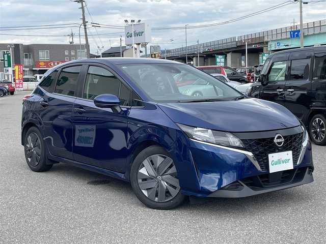 日産 ノート X 石川県 2022(令4)年 6.5万km オーロラフレアブルーパール 純正9型ナビ/フルセグTV/全方位カメラ/プロパイロット/エマージェンシーブレーキ/インテリキー/プッシュスタート/電動ミラー/置くだけ充電/デジタルミラー/ブラインドスポットモニター/踏み間違い防止アシスト/保証書/ETC