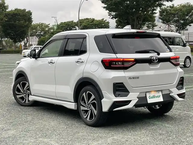 トヨタ ライズ Z 静岡県 2020(令2)年 5万km シャイニングホワイトパール 1オーナー/衝突軽減B/レーサークルコン /モデリスタフルエアロ/純正9型ナビ/地デジ/Bカメラ/ビルトインETC/ドラレコ/前席シートヒーター/LEDシーケンシャルターンランプ/LEDフォグ/純正17インチAW/スマートキー/スペアキー/保証書/取扱説明書/記録簿