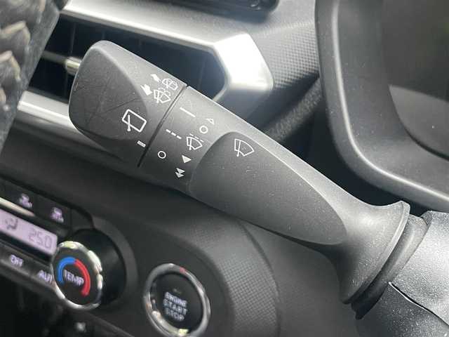 トヨタ ライズ Z 静岡県 2020(令2)年 5万km シャイニングホワイトパール 1オーナー/衝突軽減B/レーサークルコン /モデリスタフルエアロ/純正9型ナビ/地デジ/Bカメラ/ビルトインETC/ドラレコ/前席シートヒーター/LEDシーケンシャルターンランプ/LEDフォグ/純正17インチAW/スマートキー/スペアキー/保証書/取扱説明書/記録簿
