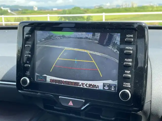 トヨタ ヤリスクロス ハイブリッド Z 佐賀県 2021(令3)年 4.7万km ホワイトパールクリスタルシャイン ワンオーナー/純正9型ディスプレイオーディオ/・AM/FM/BT/Appple Car Play/Android Auto//・バックカメラ/・ナビ機能付き/LEDヘッドライト/・オートマチックハイビーム/茶革ハーフレザーシート/・シートヒーター「運転席/助手席」/前後ドライブレコーダー/純正18インチアルミホイール/電動パーキングブレーキ/・オートホールド機能付/スマートキー/USB入力端子/ETC/純正フロアマット/純正ドアバイザー/新車保証書/取扱説明書/スペアキー1本/Toyota Safety Sense/・プリクラッシュセーフティ（自動ブレーキ・歩行者/自転車検知）/・レーンディパーチャーアラート/・レーントレーシングアシスト（車線維持支援）/・レーダークルーズコントロール（全車速追従機能付）/・ロードサインアシスト（標識認識）/・VSC（車両安定制御システム）/・TRC（トラクションコントロール）/・ABS＋EBD＋ブレーキアシスト/・ヒルスタートアシストコントロール