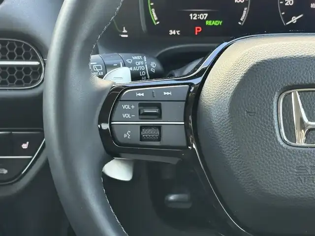 ホンダ ＺＲ－Ｖ ハイブリッド e:HEV Z 岩手県 2024(令6)年 1.3万km アーバンチタニウムメタリック 禁煙車/4WD/ワンオーナー/レザーシート/全方位カメラ/置くだけ充電/パワーバックドア/ハンドルヒーター/全席シートヒーター/前席パワーシート/純正ナビ/→フルセグTV/Bluetooth/FM/AM/バックカメラ/ステアリングスイッチ/ブラインドスポットモニター/前後コーナーセンサー/電子パーキング/オートブレーキホールド/オートライト/LEDヘッドライト/〇プッシュスタート/〇パドルシフト/〇電動格納ミラー/〇ウィンカーミラー/〇ドアバイザー/〇フロアマット/〇スマートキー/前後純正ドライブレコーダー/ビルトインETC2.0