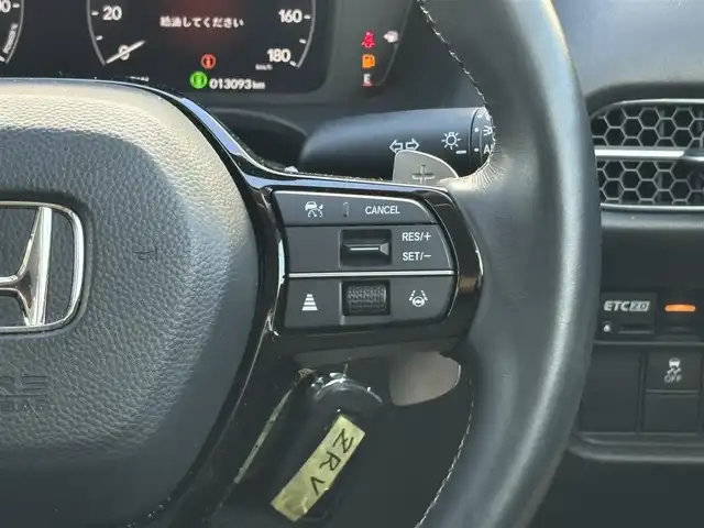 ホンダ ＺＲ－Ｖ ハイブリッド e:HEV Z 岩手県 2024(令6)年 1.3万km アーバンチタニウムメタリック 禁煙車/4WD/ワンオーナー/レザーシート/全方位カメラ/置くだけ充電/パワーバックドア/ハンドルヒーター/全席シートヒーター/前席パワーシート/純正ナビ/→フルセグTV/Bluetooth/FM/AM/バックカメラ/ステアリングスイッチ/ブラインドスポットモニター/前後コーナーセンサー/電子パーキング/オートブレーキホールド/オートライト/LEDヘッドライト/〇プッシュスタート/〇パドルシフト/〇電動格納ミラー/〇ウィンカーミラー/〇ドアバイザー/〇フロアマット/〇スマートキー/前後純正ドライブレコーダー/ビルトインETC2.0
