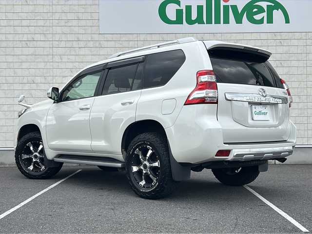 トヨタ ランドクルーザー プラド TZ－G 栃木県 2015(平27)年 7.9万km ホワイトパールクリスタルシャイン ワンオーナー/純正SDナビ/・NSZT-W64/・Bluetooth CD DVD/・TV フルセグ/バックカメラ/電動ガラスサンルーフ/ALPINE 後部モニター　PKH-M900SV/ドアバイザー/クルーズコントロール/スペアスマートキー/パワーシート/レザーシート/シートヒーター/前後ドライブレコーダー/ETC/MYRTLE 18インチアルミホイール/コーナーセンサー/ダウンヒルアシストコントロール/LEDヘッドライト/オートライト/保証書/取扱説明書/記録簿