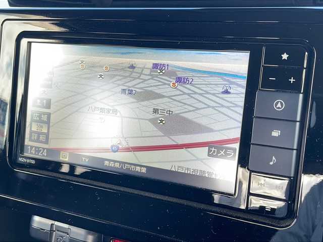 ダイハツ トール カスタムG リミテッドⅡ SAⅢ 青森県 2020(令2)年 5.1万km パールホワイトⅢ 4WD/寒冷地仕様/純正SDナビ・フルセグTV/CD・DVD・Bluetooth・SD/パノラマモニター/両側パワースライドドア/前席シートヒーター/衝突軽減ブレーキ/オートハイビーム/車線逸脱警報/オートハイビーム/クルーズコントロール/純正エンジンスターター/ワイパーデアイサー/ナビ連動前方ドライブレコーダー/ETC/LEDヘッドライト/LEDフォグランプ/純正14インチアルミ/純正フロアマット/ステアリングリモコン/スマートキー/プッシュスタート