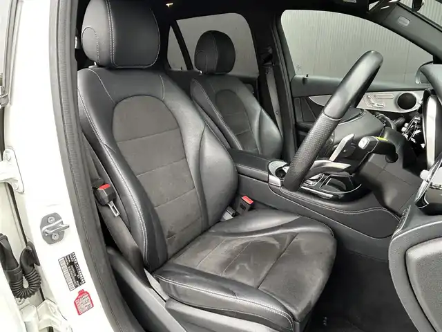 メルセデス・ベンツ ＧＬＣ２２０ d 4マチックスポーツ 長野県 2019(平31)年 5.7万km ポーラホワイト HUD(ヘッドアップディスプレイ) /レーダーセーフティパッケージ/純正HDDナビ/360°ビューカメラ/フルセグTV/bluetooth/パークトロニック/パワーバックドア/LEDヘッドライト/パワーシート/シートヒーター/ハーフレザーシート/ETC2.0 /キーレスゴー/ドライブレコーダー/レーダー探知機/保証書・取説・スペアキー