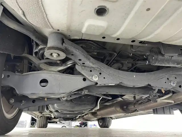 日産 エルグランド 250HWS S アーバンクロム ホワイトレザー 宮城県 2016(平28)年 6.8万km ブリリアントホワイトパール 両側パワースライドドア/電動リアゲート/純正ナビ/(AM/FM/TV/AUX/CD/DVD)/フリップダウンモニター/全方位カメラ/ETC/クルーズコントロール/ホワイトレザーシート/パワーシート/シートメモリー/シートヒーター/プッシュスタート/スマートキー/スペアキー/オートライト/LEDヘッドライト/フォグランプ/純正18インチアルミホイール/禁煙車