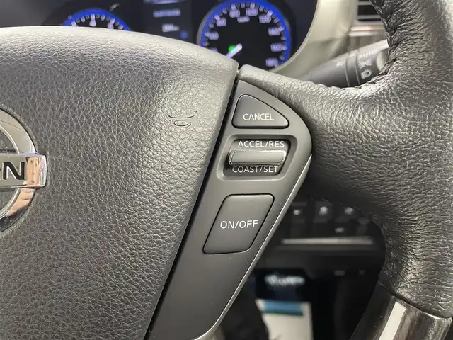 日産 エルグランド 250HWS S アーバンクロム ホワイトレザー 宮城県 2016(平28)年 6.8万km ブリリアントホワイトパール 両側パワースライドドア/電動リアゲート/純正ナビ/(AM/FM/TV/AUX/CD/DVD)/フリップダウンモニター/全方位カメラ/ETC/クルーズコントロール/ホワイトレザーシート/パワーシート/シートメモリー/シートヒーター/プッシュスタート/スマートキー/スペアキー/オートライト/LEDヘッドライト/フォグランプ/純正18インチアルミホイール/禁煙車