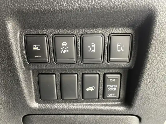 日産 エルグランド 250HWS S アーバンクロム ホワイトレザー 宮城県 2016(平28)年 6.8万km ブリリアントホワイトパール 両側パワースライドドア/電動リアゲート/純正ナビ/(AM/FM/TV/AUX/CD/DVD)/フリップダウンモニター/全方位カメラ/ETC/クルーズコントロール/ホワイトレザーシート/パワーシート/シートメモリー/シートヒーター/プッシュスタート/スマートキー/スペアキー/オートライト/LEDヘッドライト/フォグランプ/純正18インチアルミホイール/禁煙車