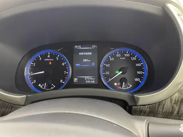 日産 エルグランド 250HWS S アーバンクロム ホワイトレザー 宮城県 2016(平28)年 6.8万km ブリリアントホワイトパール 両側パワースライドドア/電動リアゲート/純正ナビ/(AM/FM/TV/AUX/CD/DVD)/フリップダウンモニター/全方位カメラ/ETC/クルーズコントロール/ホワイトレザーシート/パワーシート/シートメモリー/シートヒーター/プッシュスタート/スマートキー/スペアキー/オートライト/LEDヘッドライト/フォグランプ/純正18インチアルミホイール/禁煙車