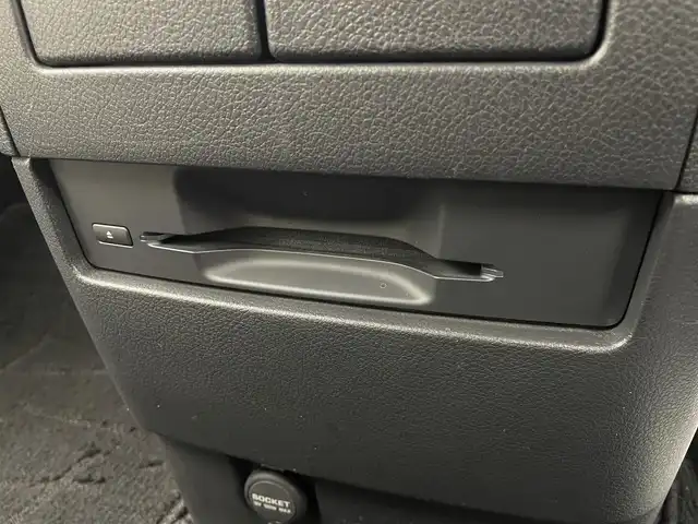 日産 エルグランド 250HWS S アーバンクロム ホワイトレザー 宮城県 2016(平28)年 6.8万km ブリリアントホワイトパール 両側パワースライドドア/電動リアゲート/純正ナビ/(AM/FM/TV/AUX/CD/DVD)/フリップダウンモニター/全方位カメラ/ETC/クルーズコントロール/ホワイトレザーシート/パワーシート/シートメモリー/シートヒーター/プッシュスタート/スマートキー/スペアキー/オートライト/LEDヘッドライト/フォグランプ/純正18インチアルミホイール/禁煙車