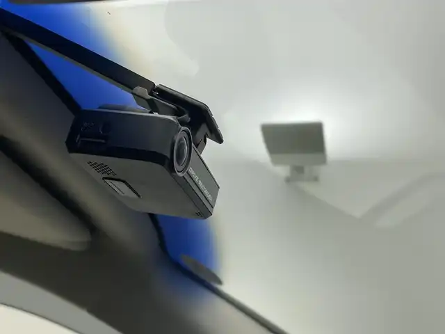 日産 エルグランド 250HWS S アーバンクロム ホワイトレザー 宮城県 2016(平28)年 6.8万km ブリリアントホワイトパール 両側パワースライドドア/電動リアゲート/純正ナビ/(AM/FM/TV/AUX/CD/DVD)/フリップダウンモニター/全方位カメラ/ETC/クルーズコントロール/ホワイトレザーシート/パワーシート/シートメモリー/シートヒーター/プッシュスタート/スマートキー/スペアキー/オートライト/LEDヘッドライト/フォグランプ/純正18インチアルミホイール/禁煙車